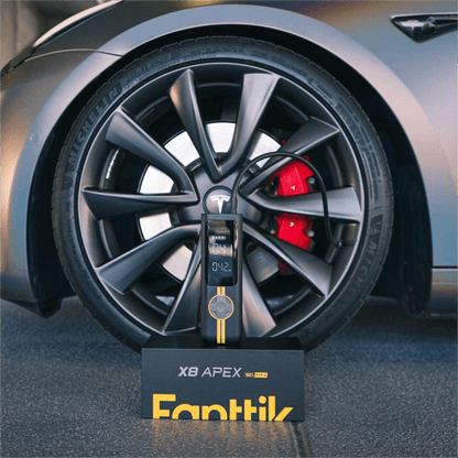 Fanttik X8 APEX EV Tire Inflator Deluxe Package